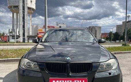 BMW 3 серия, 2006 год, 950 000 рублей, 1 фотография