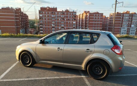 KIA cee'd I рестайлинг, 2010 год, 797 000 рублей, 4 фотография