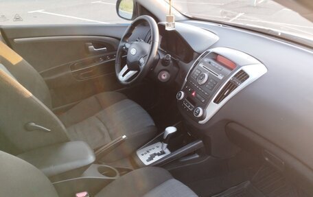 KIA cee'd I рестайлинг, 2010 год, 797 000 рублей, 12 фотография
