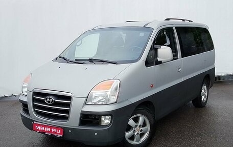 Hyundai Starex I рестайлинг, 2006 год, 700 000 рублей, 1 фотография