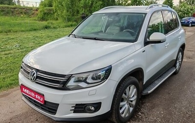 Volkswagen Tiguan I, 2015 год, 1 800 000 рублей, 1 фотография