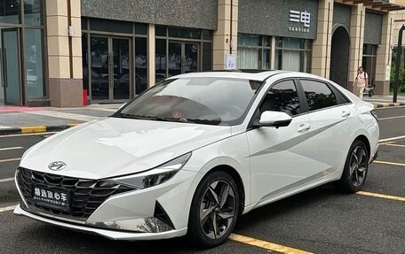 Hyundai Elantra, 2023 год, 1 420 000 рублей, 3 фотография