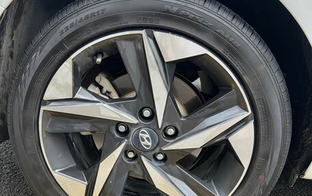 Hyundai Elantra, 2023 год, 1 420 000 рублей, 19 фотография