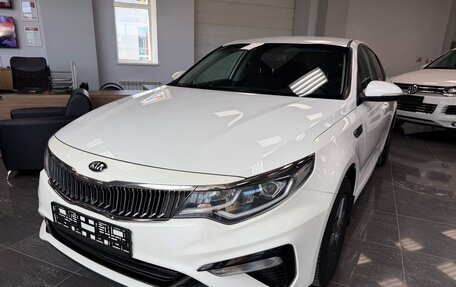 KIA Optima IV, 2018 год, 1 990 000 рублей, 1 фотография