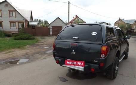 Mitsubishi L200 IV рестайлинг, 2013 год, 1 400 000 рублей, 9 фотография