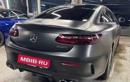 Mercedes-Benz E-Класс, 2021 год, 6 150 000 рублей, 3 фотография