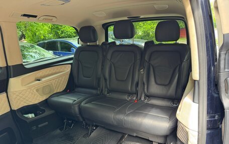 Mercedes-Benz V-Класс, 2015 год, 3 500 000 рублей, 5 фотография