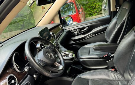 Mercedes-Benz V-Класс, 2015 год, 3 500 000 рублей, 13 фотография