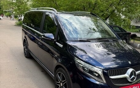 Mercedes-Benz V-Класс, 2015 год, 3 500 000 рублей, 14 фотография