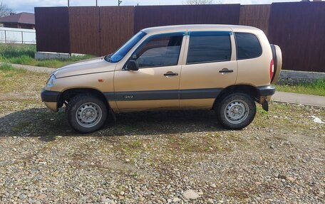 Chevrolet Niva I рестайлинг, 2005 год, 350 000 рублей, 4 фотография