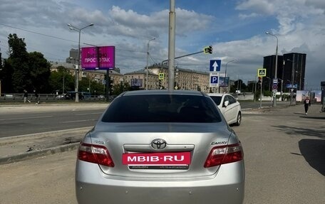 Toyota Camry, 2006 год, 690 000 рублей, 5 фотография