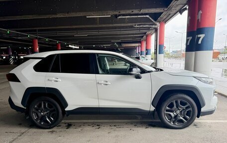 Toyota RAV4, 2025 год, 3 999 000 рублей, 4 фотография