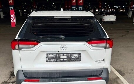 Toyota RAV4, 2025 год, 3 999 000 рублей, 8 фотография