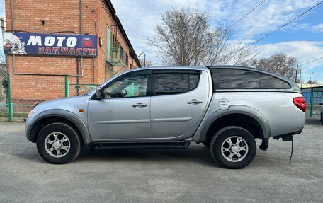 Mitsubishi L200 IV рестайлинг, 2007 год, 950 000 рублей, 9 фотография