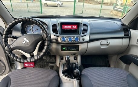 Mitsubishi L200 IV рестайлинг, 2007 год, 950 000 рублей, 10 фотография