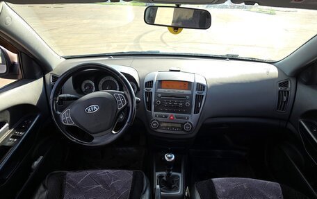KIA cee'd I рестайлинг, 2008 год, 600 000 рублей, 5 фотография