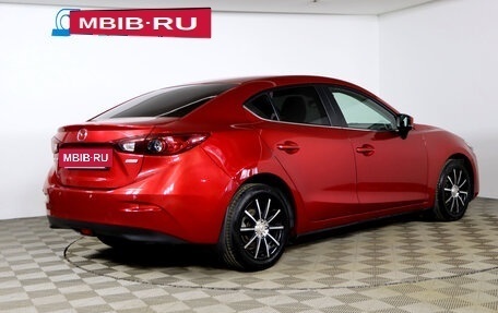 Mazda 3, 2017 год, 1 299 990 рублей, 5 фотография