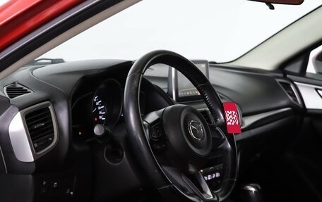 Mazda 3, 2017 год, 1 299 990 рублей, 9 фотография