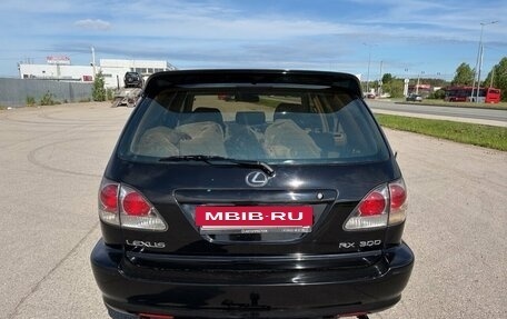 Lexus RX IV рестайлинг, 2001 год, 787 000 рублей, 4 фотография