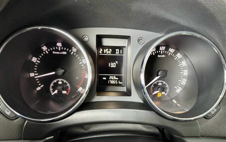 Skoda Yeti I рестайлинг, 2011 год, 799 000 рублей, 17 фотография
