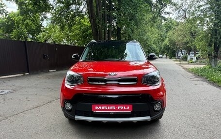 KIA Soul II рестайлинг, 2018 год, 1 850 000 рублей, 2 фотография