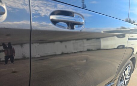 Mercedes-Benz V-Класс, 2017 год, 4 500 000 рублей, 2 фотография