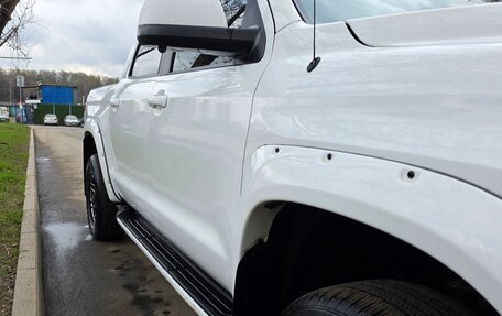 Toyota Tundra II, 2012 год, 3 350 000 рублей, 8 фотография