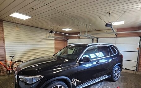 BMW X5, 2021 год, 7 600 000 рублей, 4 фотография