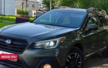 Subaru Outback IV рестайлинг, 2018 год, 2 500 000 рублей, 3 фотография