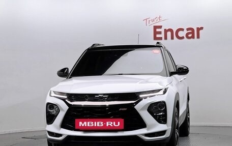 Chevrolet TrailBlazer, 2021 год, 1 590 000 рублей, 2 фотография