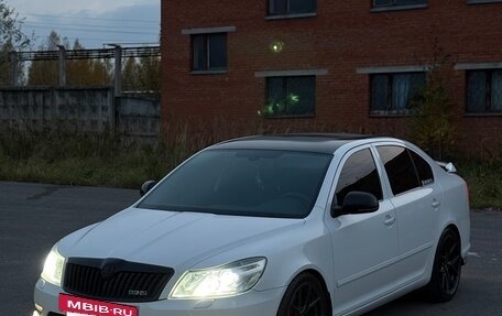 Skoda Octavia RS, 2012 год, 1 500 000 рублей, 2 фотография