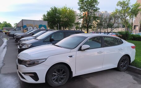 KIA Optima IV, 2020 год, 1 700 000 рублей, 2 фотография