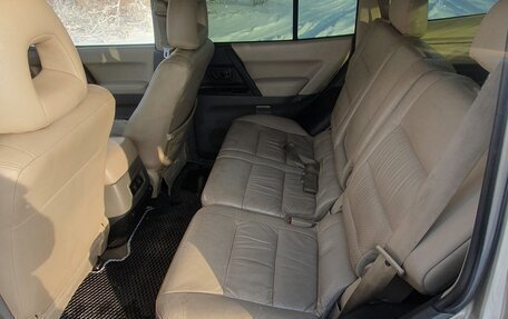 Mitsubishi Montero III, 2001 год, 899 000 рублей, 3 фотография