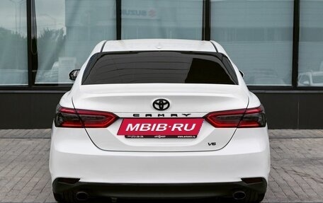 Toyota Camry, 2019 год, 2 875 000 рублей, 4 фотография