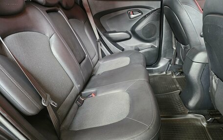 Hyundai ix35 I рестайлинг, 2011 год, 1 049 000 рублей, 13 фотография