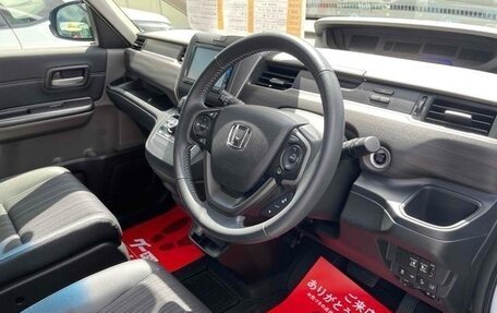 Honda Freed II, 2017 год, 1 130 000 рублей, 9 фотография