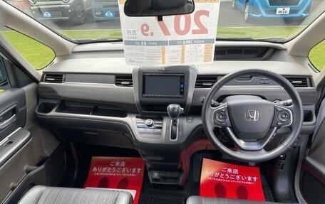 Honda Freed II, 2017 год, 1 130 000 рублей, 8 фотография