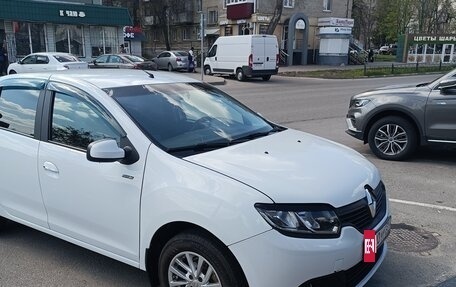 Renault Logan II, 2017 год, 580 000 рублей, 5 фотография