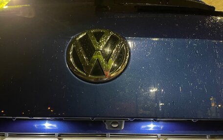 Volkswagen Tiguan II, 2018 год, 2 000 000 рублей, 20 фотография