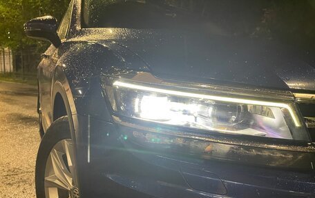 Volkswagen Tiguan II, 2018 год, 2 000 000 рублей, 32 фотография