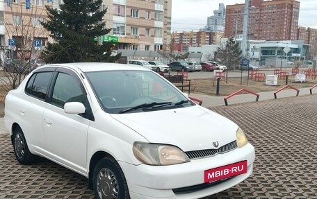 Toyota Platz, 2001 год, 475 000 рублей, 3 фотография