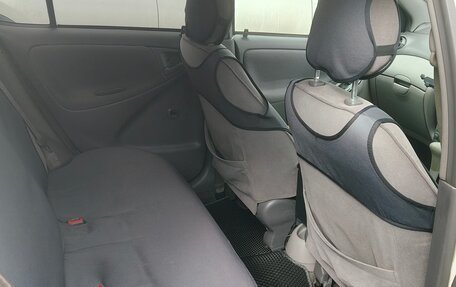 Toyota Platz, 2001 год, 475 000 рублей, 14 фотография