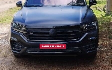 Volkswagen Touareg III, 2022 год, 9 100 000 рублей, 1 фотография