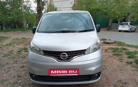 Nissan NV200, 2012 год, 900 000 рублей, 2 фотография