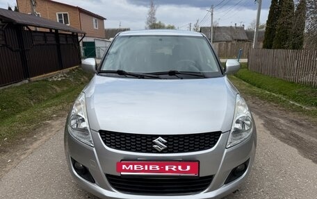 Suzuki Swift IV, 2011 год, 735 000 рублей, 3 фотография