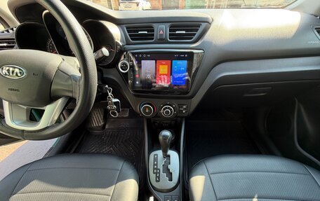 KIA Rio III рестайлинг, 2014 год, 1 027 000 рублей, 18 фотография