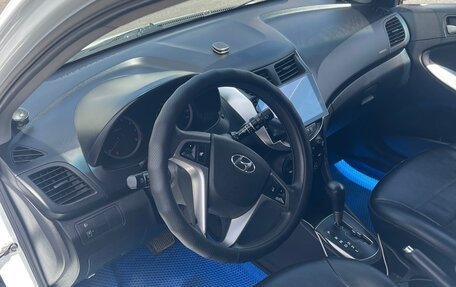 Hyundai Solaris II рестайлинг, 2015 год, 930 000 рублей, 6 фотография