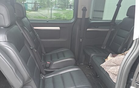 Peugeot Traveller I, 2019 год, 3 250 000 рублей, 7 фотография