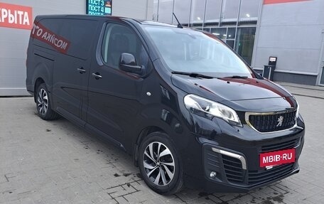 Peugeot Traveller I, 2019 год, 3 250 000 рублей, 3 фотография