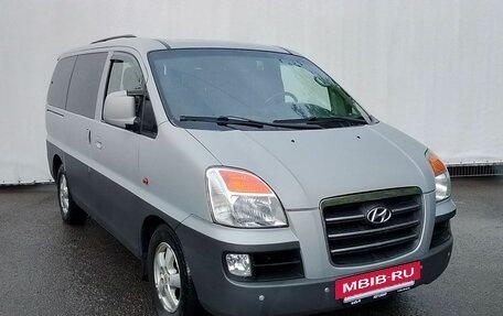 Hyundai Starex I рестайлинг, 2006 год, 700 000 рублей, 3 фотография